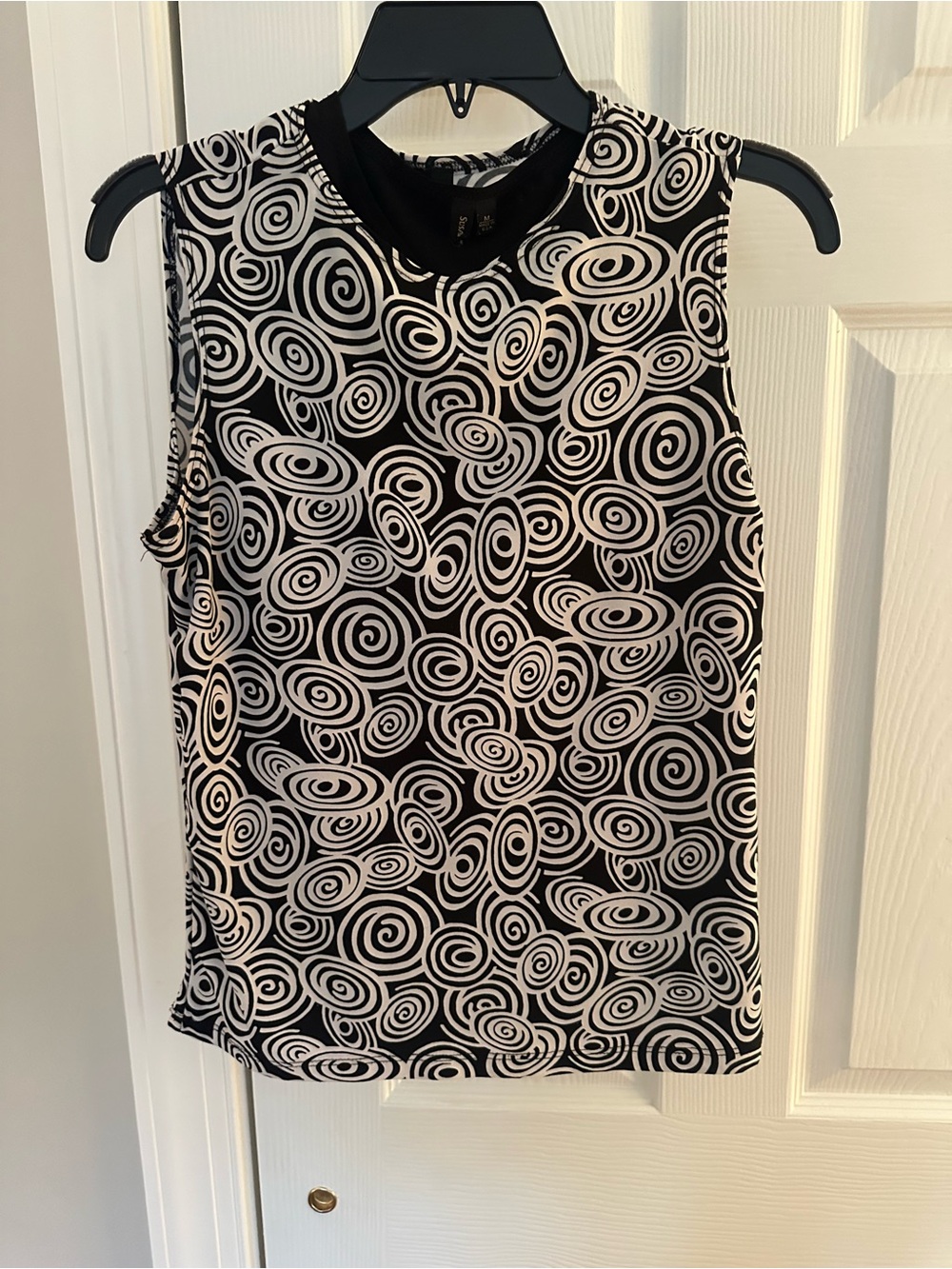 Fun top!